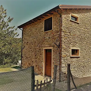 Ca Giacomo , Tresana Italia