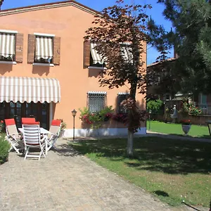 Apartment Garden House 